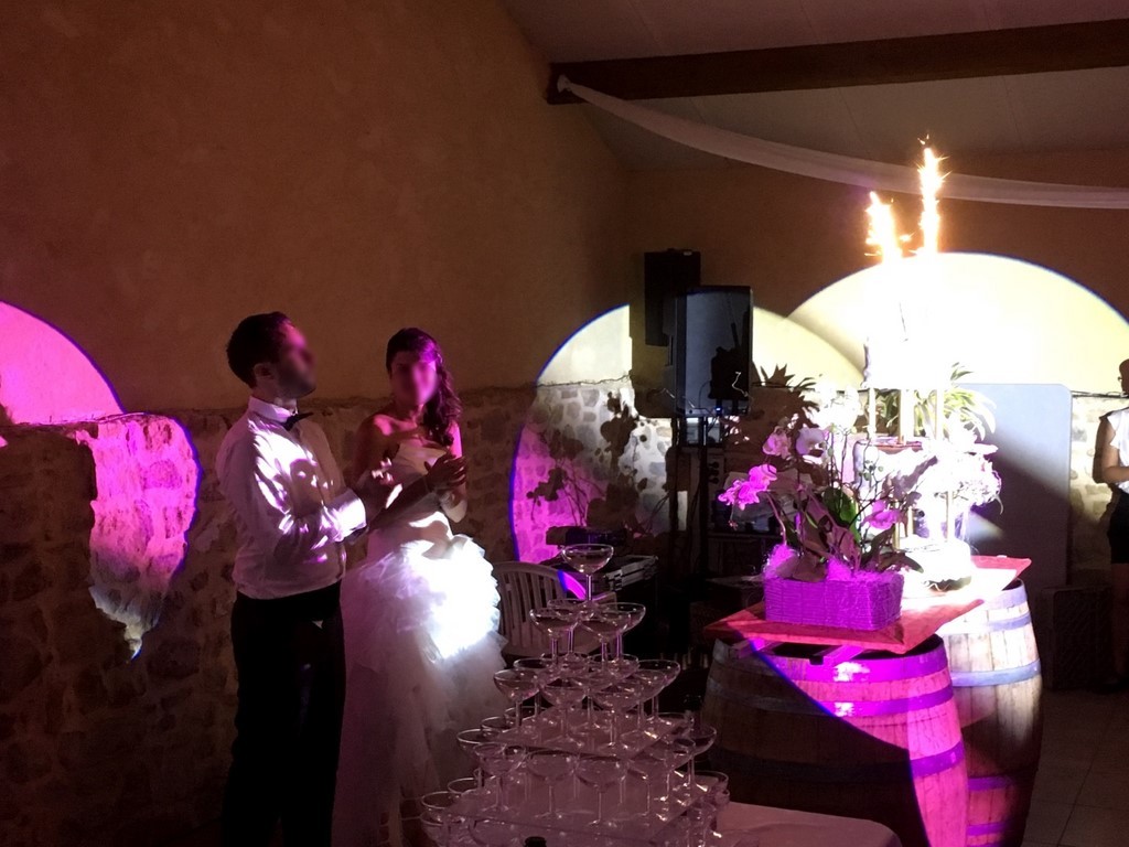 Piece Montée et Champagne